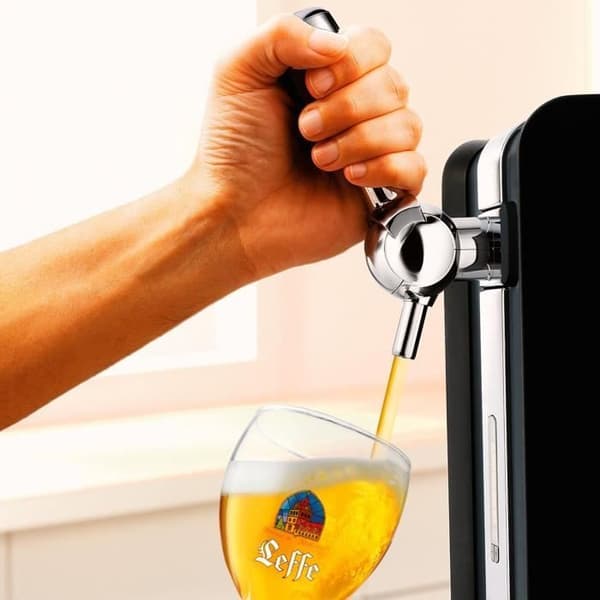 PHILIPS HD3720/25 - Perfect Fat Beer Shooter - LCD-display - 6 liters fat - 70 W - 1,5 bar - Svart