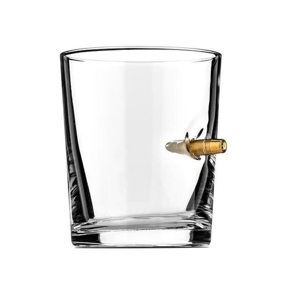 Whiskyglas täckt med en riktig kula Alkoholglas