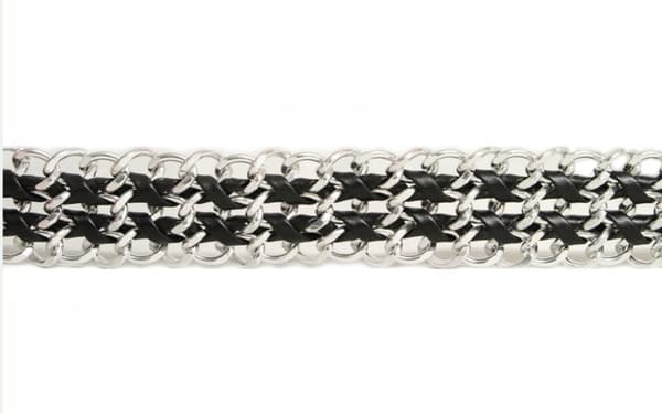 Svart 30mm damskärp med kromad kedja
