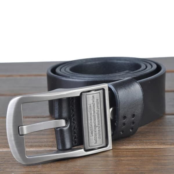 Bälte - MÄRKE - Svart - 120 x 3,8 cm - 100 % PU-läder - Casual