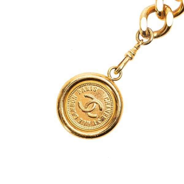 Pre-owned Chanel Gold Plated Medallion Chain Belt Gold