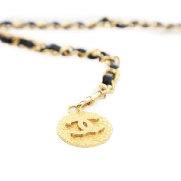 Pre-owned Chanel Gold Plated Medallion Leather Woven Chain Belt Gold