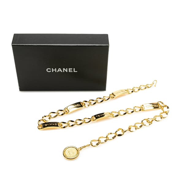 Pre-owned Chanel Gold Plated Medallion Chain Belt Gold