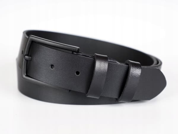 WILD JEANS SLIM MIESTEN NAHKAVYÖ MUSTAJYKYINEN NAHKA LAHJAKORTTI 120 cm