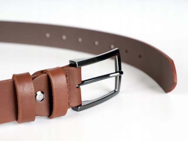 WILD JEANS SLIM HERR LÄDERBÄLTE I BRUNT NARRAT LÄDER GÅVA 110 cm