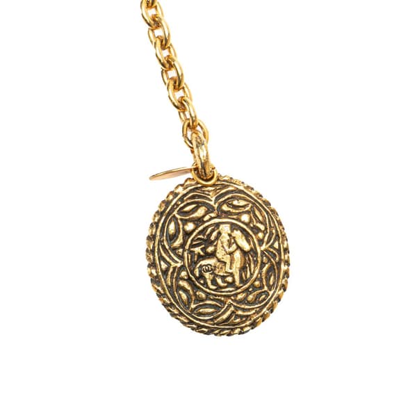 Pre-owned Chanel Gold Plated Equestrian Medallion Chain Belt Gold