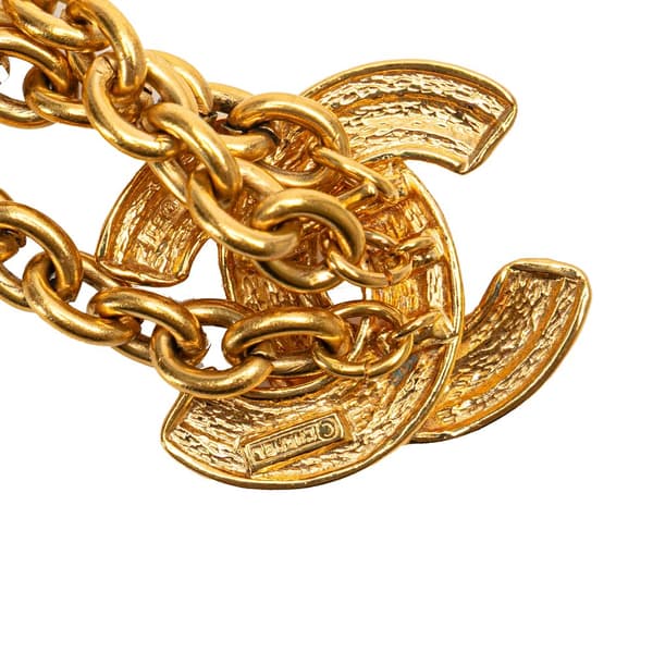 Pre-owned Chanel Gold Plated Quilted CC Triple Chain Belt Gold