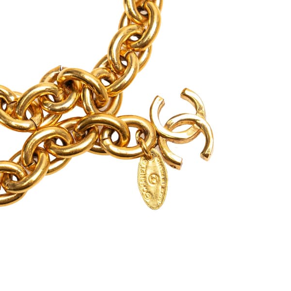 Pre-owned Chanel Gold Plated Quilted CC Triple Chain Belt Gold