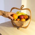 Miniatyrbild 2 av 6: Relaxdays Fruktskål, formad som ett äpple, bambu, frukthållare, HxLxB: ca 30 x 27 x 22,5 cm, trä, träfärg