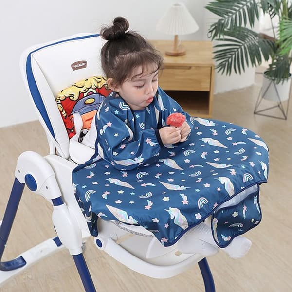 2 stycken babyhaklapp, babyhaklapp med vattentäta ärmar, bekväma och mjuka för -6 månader till 4 år