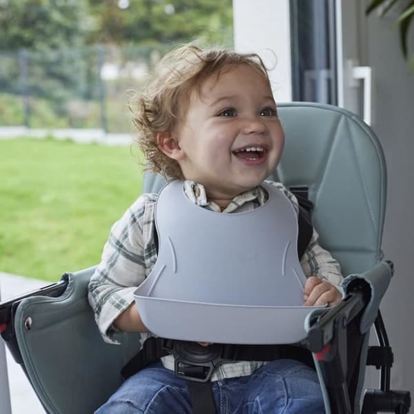 Set med 2 haklappar - THERMOBABY - BIBOU - Celadongrön och Charme Grey - Justerbar och vattentät