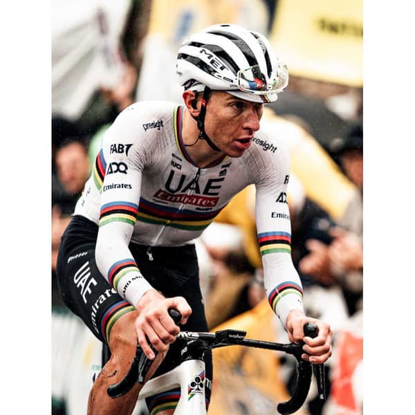 Pissei Replica World Champion Tadej Pogacar 2024 Uae Team Emirates Kortærmet Trøje Hvid M Mand
