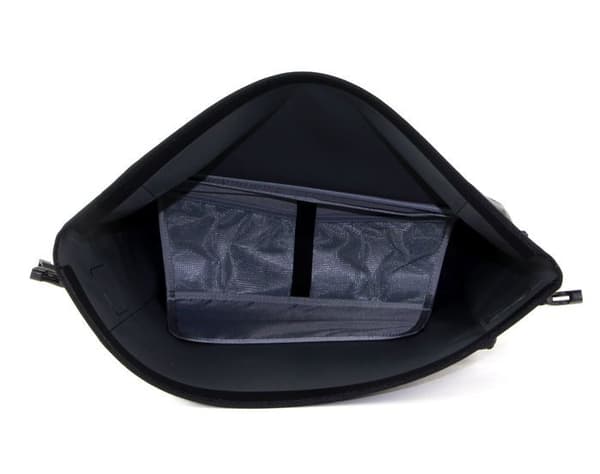 THULE Svart cykelväska för dam och herr - Shield Pannier 25L Par 118668