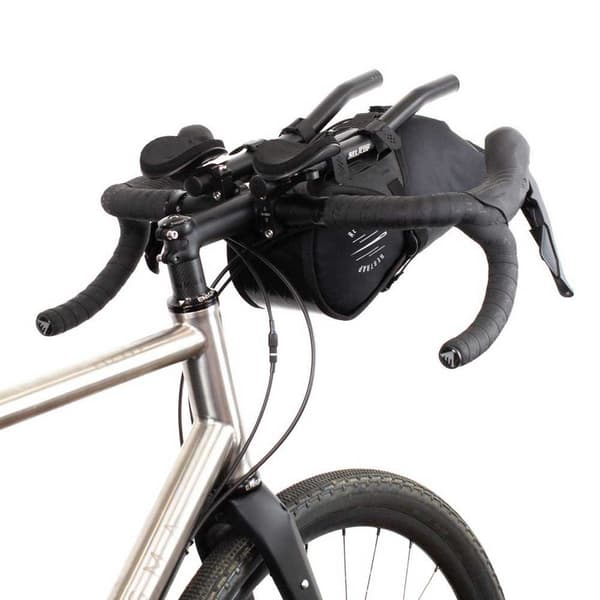 Restrap Ohjaustangon Laukku Aero Bars 7l Musta