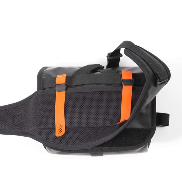 Restrap Ohjaustangon Laukku Utility Hip Pack 6l Musta