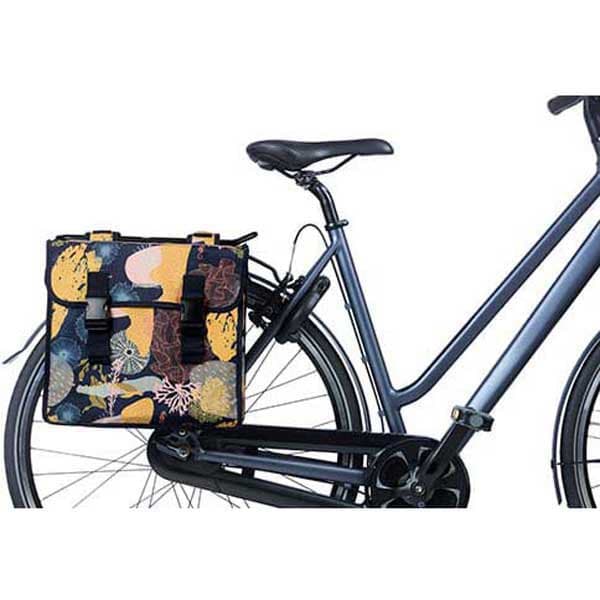 Basil Cykelväska Mara Xl Reef 35l Flerfärgad