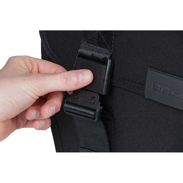 Basil Lompakot Tour Xl 35l Musta