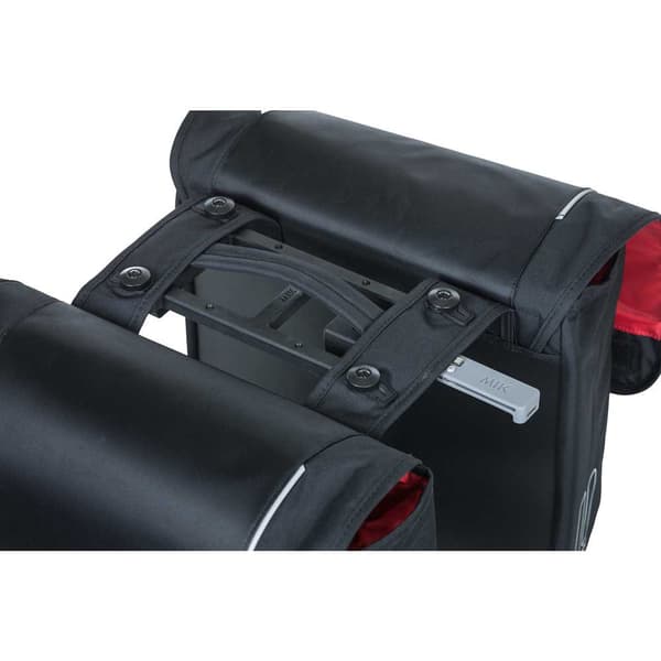 Basil Kaksinkertainen Sport Design Mik 32l Lompakot Musta