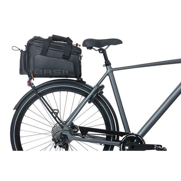 Basil Cykelväska Miles Tarpaulin Xl Pro 9-36l Med Reflexer Svart