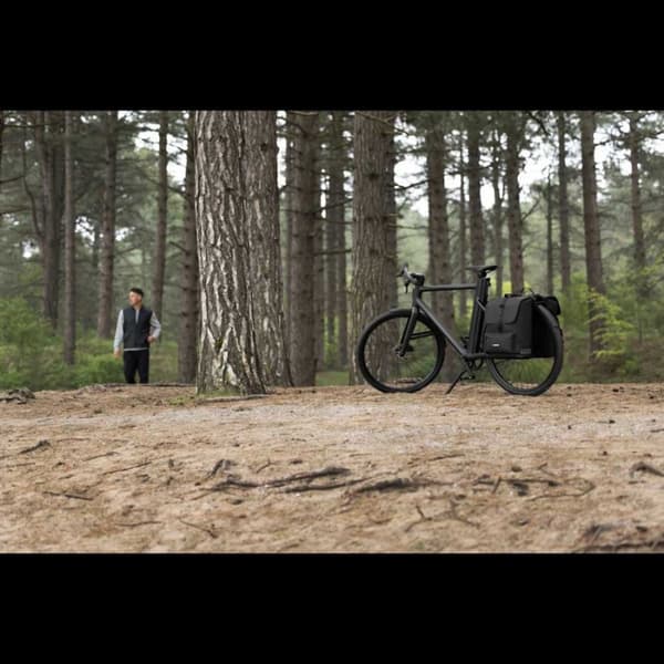 Urban Proof Cargo Sidetasker 38l Sort