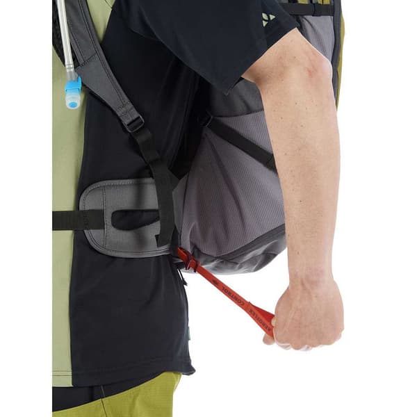 Vaude Bike Bike Alpin Pro 28+l Reppu Musta