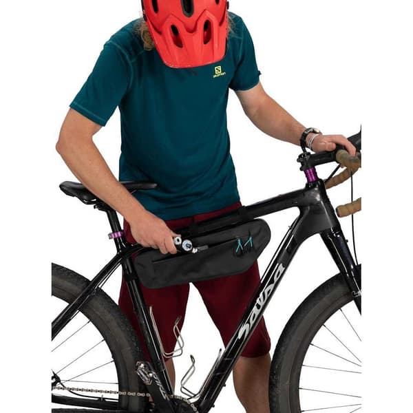 Osprey Escapist Frame Reppu Musta S