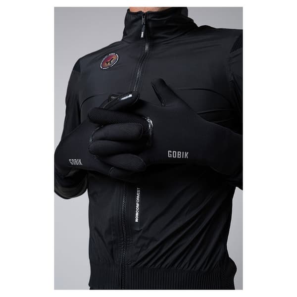 Gobik Wander Styrtaske 1.5l Sort