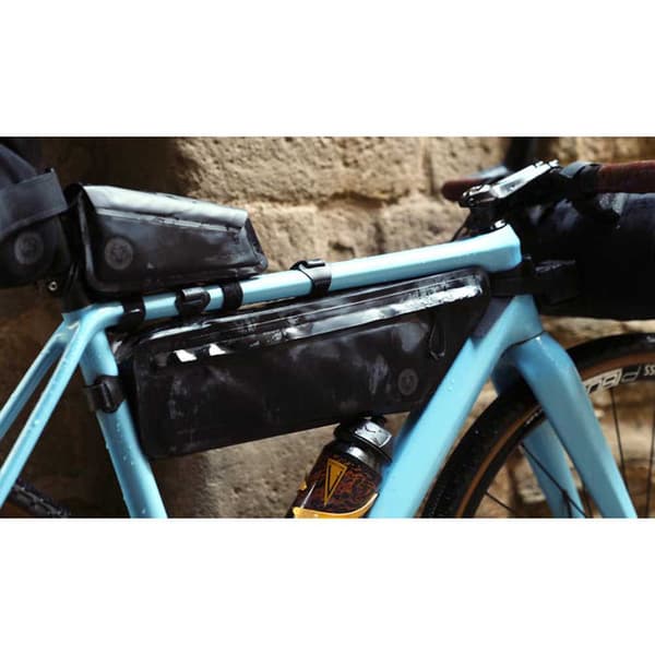 Agu Venture Extreme Tube Runkolaukku 3l Musta