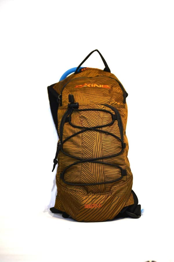 DAKINE SHUTTLE PACK 4L +  NALGENE FLOWLOCK 2L, cykelryggsäck med vätskeblåsa