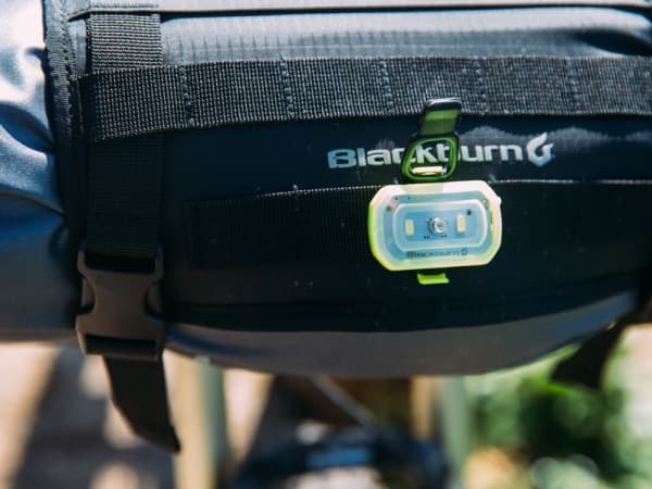 Blackburn CLICK USB framlampa 60 lumen röd (BBN-7074696)