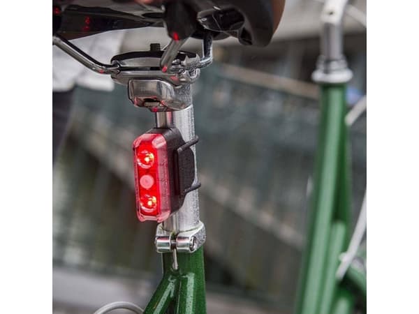Blackburn BLACKBURN DAYBLAZER lys foran 400 lumen, bak 65 lumen (DWZ)