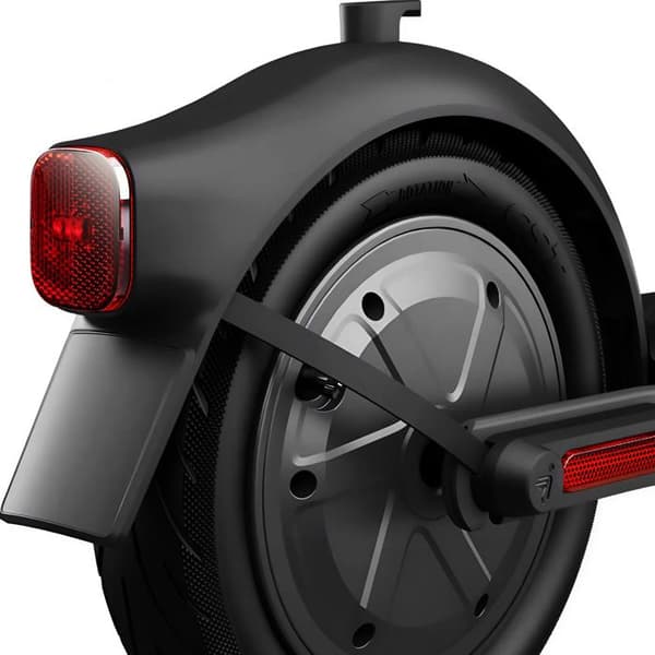 Bakskärm för Ninebot F2, F2 Plus och F2 Pro med LED Ninebot Svart