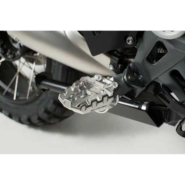 Sw-motech Evo Kawasaki Klr650/bmw S 1000 Xr Fotpinnar Silver