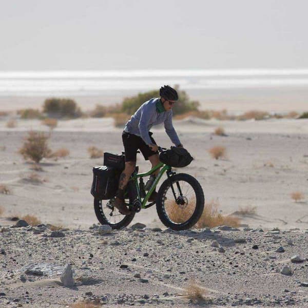 Blackburn Laukku Teline Outpost Musta 26-29´´