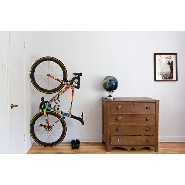 Clug Bike Väggfäste - Hornit - Storlek M 33-43mm