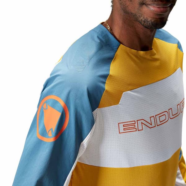Endura Langærmet Enduro Trøje Mt500 Burner Lite  M Mand