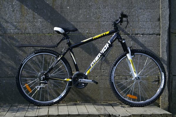 Bagerste cykelstøtte 40 mm 24-29" op til 25 kg URSUS MOOI ALUMINIUM