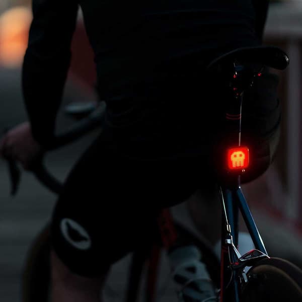 Knog Baggrundslys Blinder Skull Rød 100 Lumens