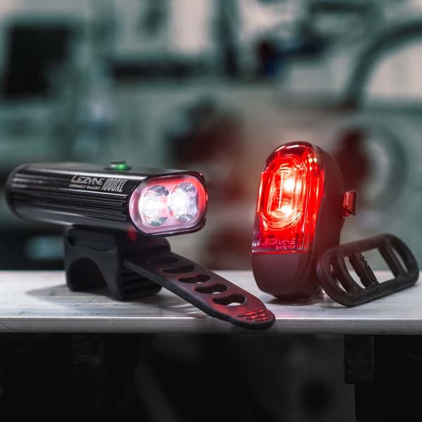 Lezyne Ljus Uppsättning Anslut Drive 1000 Xl/ktv Smart Drive Svart 1000 / 75 Lumens
