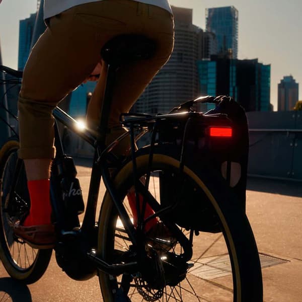 Knog Bakljus Blinder Link Silver 100 Lumens