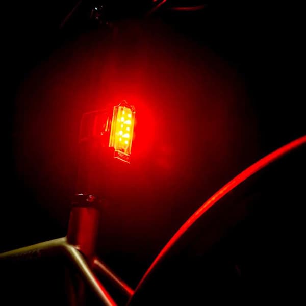 Lezyne Lys Sæt Lite Drive 1200+/drive Pro 400+ Rød 1200 / 400 Lumens