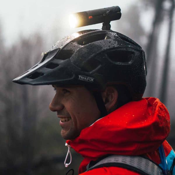 Knog Etuvalo Pwr Mountain Musta 2000 Lumens