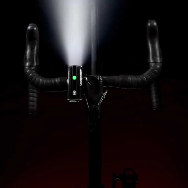 Lezyne Lys Sæt Super Drive Smart 1800+/ktv Pro Smart Loaded Kit Søvfarvet 1800 / 75 Lumens