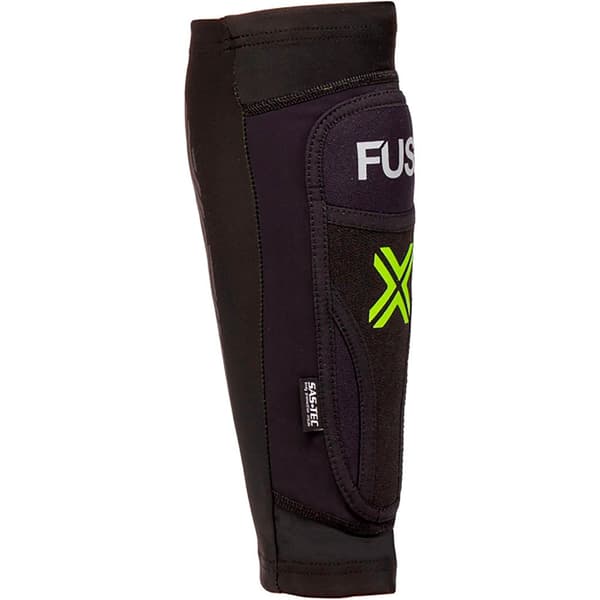 Fuse Protection Knæbeskyttere Omega Sort XS