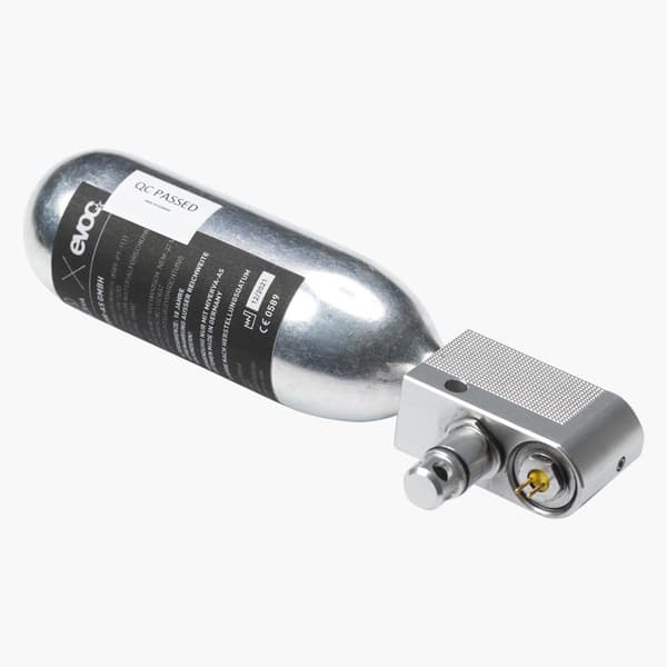 Evoc Co Minerva 2 Inflaattori Hopeinen
