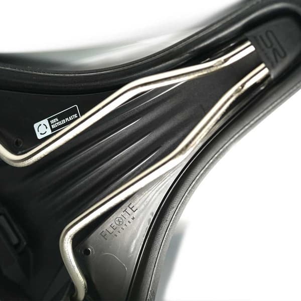 Selle Royal Satula Lookin Evo Athletic Musta 158 mm