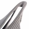 Miniatyrbillede 3 af 3: Alpitude Gardenna Carbon 1k Cykelsadel Sort 150 mm