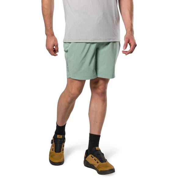 Pearl Izumi Canyon Active 8´´ Shorts Grøn M Mand