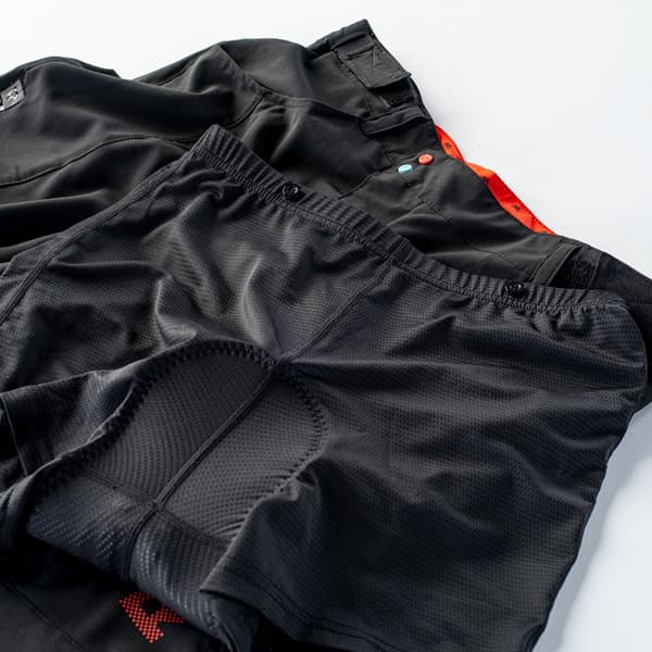 Radvik Geit Gts Shortsit Musta L Mies