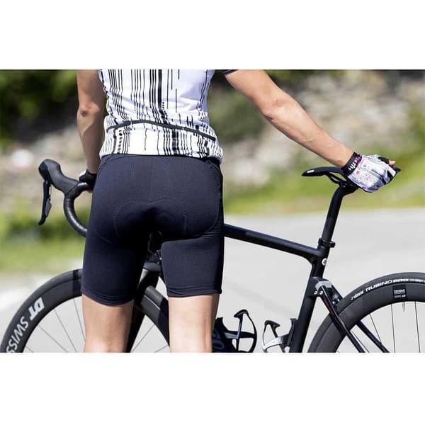 Rh+ Shortsit Pista 18 Musta L Nainen